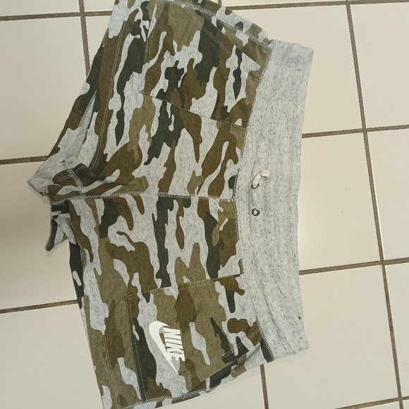Nike Women's Camouflage Athletic Shorts - Green and Gray - Picture 1 of 4